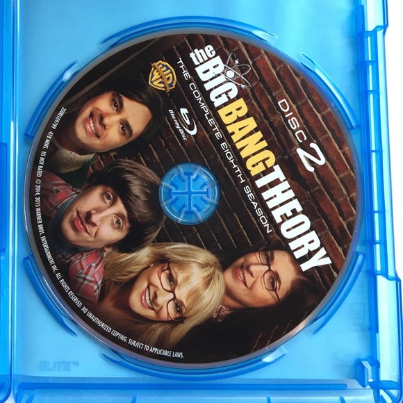 2/$15 The Big Bang Theory Season 8 Blu-Ray - Picture 4 of 5